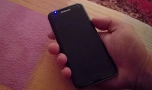 Samsung Galaxy S Edge Screen Is Black With Led Blue Light Turning On