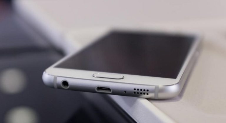 Galaxy S6 flashing green LED light and won’t boot up, other similar power issues