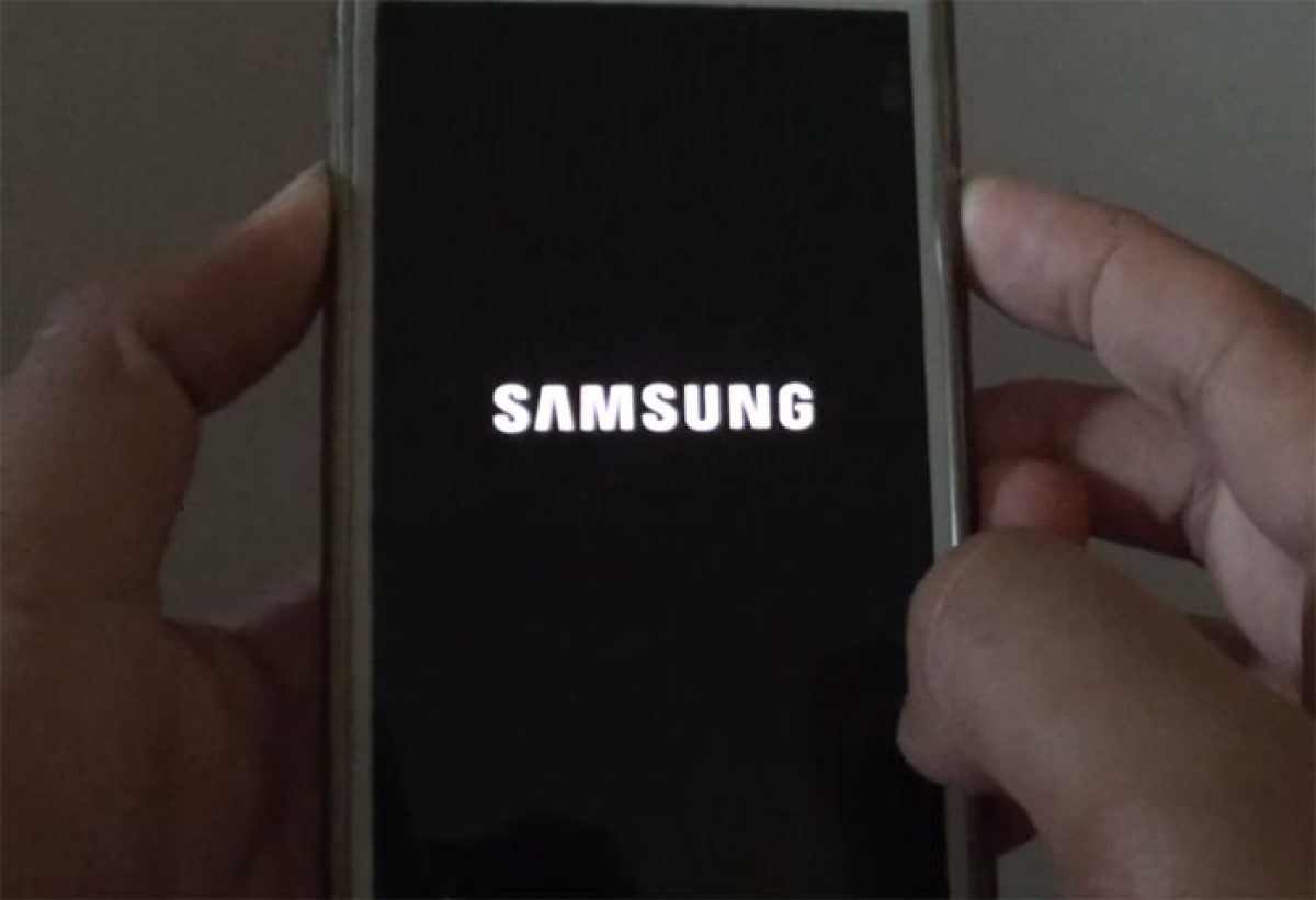 samsung gear sport stuck in reboot loop