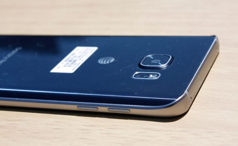 Galaxy Note 5 screen will slowly fade in and out during usage, other issues