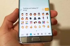 Galaxy S7 Edge messages has stopped error