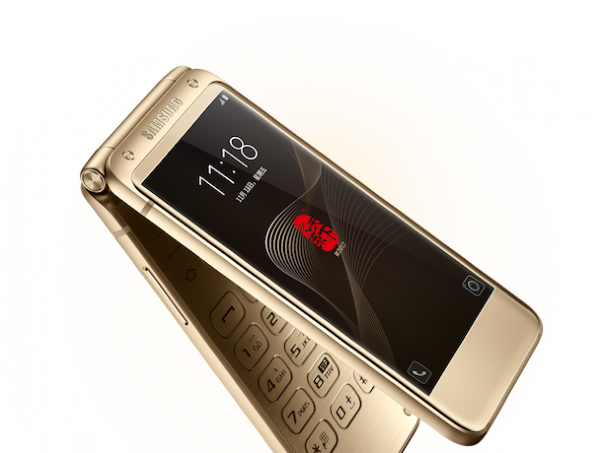 samsung flip phone review 2020