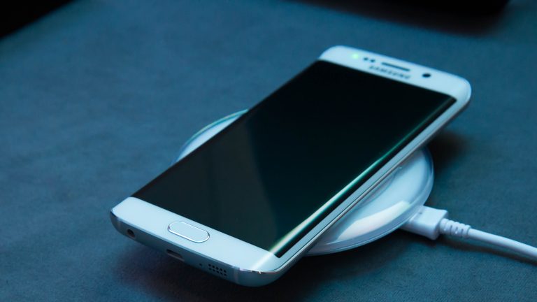 Galaxy S6 wireless charging not working properly, won’t charge unless it’s turned off, other issues