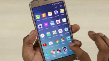 Samsung Galaxy J7 Maps has stopped