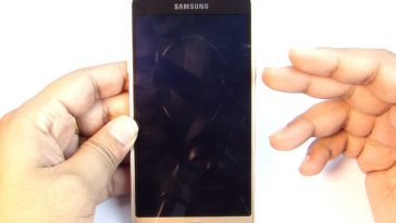 Samsung Galaxy J3 black screen of death