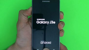 Samsung Galaxy J3 restarting