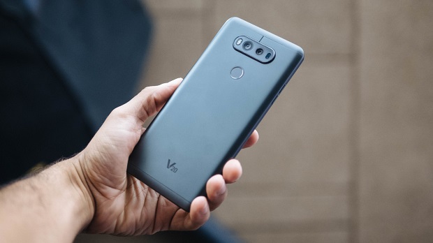 LG V20