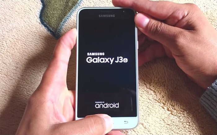 Samsung Galaxy J3 stuck on logo