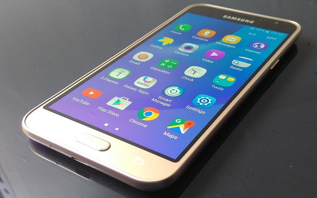How to fix Samsung Galaxy J3 that shows “Unfortunately, Gallery has stopped” error [Troubleshooting Guide]