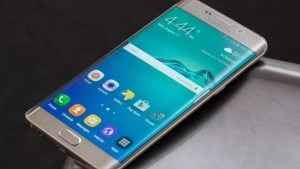 Galaxy S6 app won’t play music in the background, screen overlay detected error, other app issues