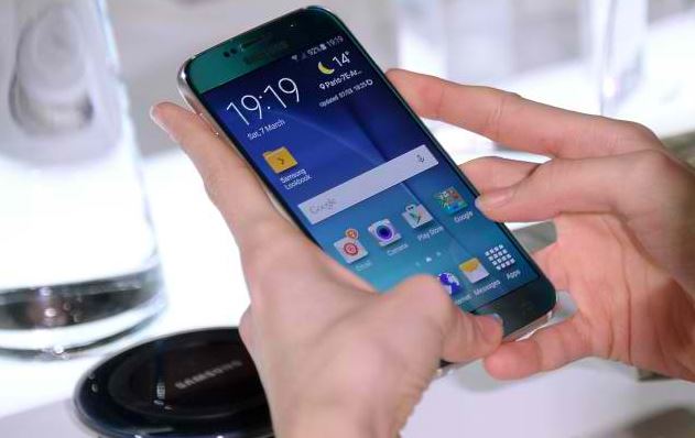 Galaxy S6 edge won’t open links in SMS, can’t sync Hotmail emails, other app issues
