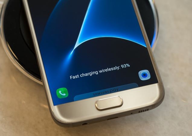 Galaxy S7 edge won’t charge, showing moisture detected error, other power issues