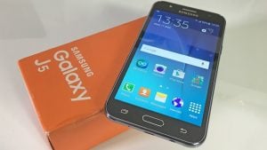 Samsung Galaxy J5 Stuck In Samsung Logo Issue & Other Related Problems
