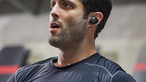 Bose SoundSport Free vs Apple AirPods Comparison Best Truly Wireless Earbuds in 2022