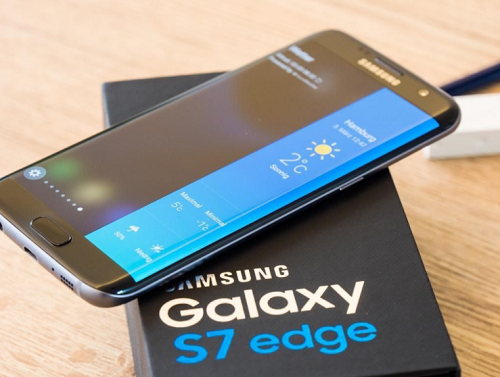 serviet afvisning værdighed Samsung Galaxy S7 Edge Stuck On Black Screen With Blue LED Light On