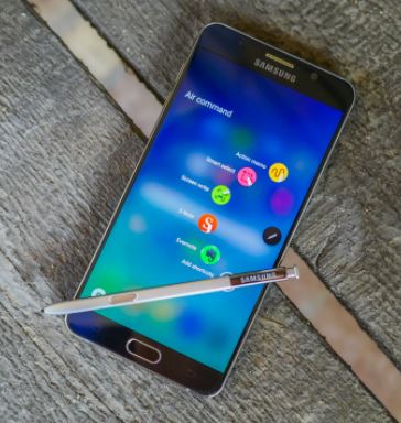 Galaxy Note5 “Unfortunately Phone has stopped” error shows when receiving a call