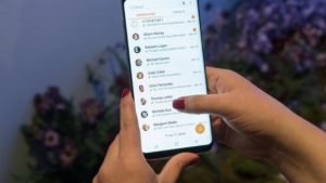 What to do if Galaxy S8 won’t randomly send text messages [troubleshooting guide]