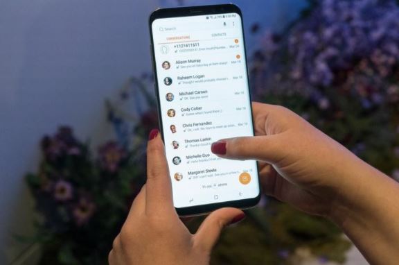 What to do if Galaxy S8 won’t randomly send text messages [troubleshooting guide]