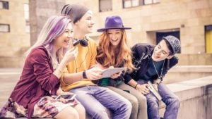 5 Best Cell Phone Plans for Kids and Teens