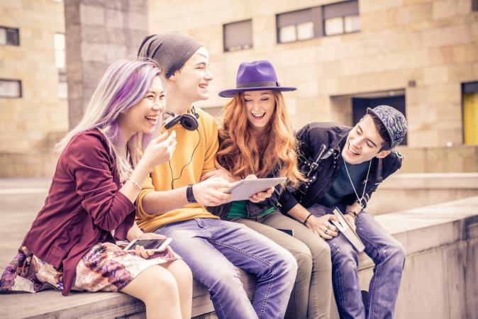 5 Best Cell Phone Plans for Kids and Teens