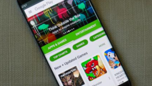 Galaxy S8 Plus redirecting to Play Store when playing a game, system apps keep crashing