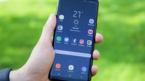 How to fix Samsung Galaxy S9 Plus with “Facebook has stopped” error (easy steps)