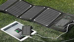 5 Best Portable Solar Chargers For Galaxy S9