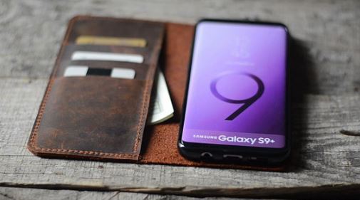 What to do if Galaxy S9 Plus is water damaged, shows black screen and won’t turn on