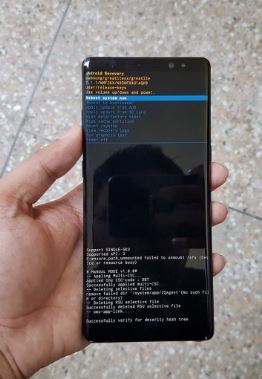 Samsung Galaxy S9 screen turned black and unresponsive but it still rings (easy fix)