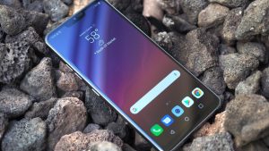 How to fix LG G7 ThinQ with screen flickering issue (easy steps)