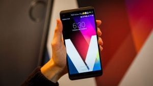 LG V20 Review: Phone with Removable Battery