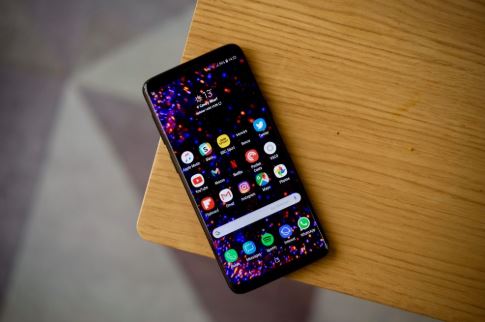 How To Fix Samsung Galaxy S9+ Screen Is Green