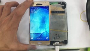 How to fix a Galaxy J5 unresponsive touchscreen