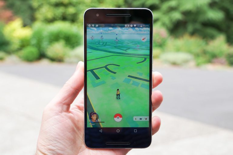 How much data does Pokemon Go use and what to do if it keeps on crashing?