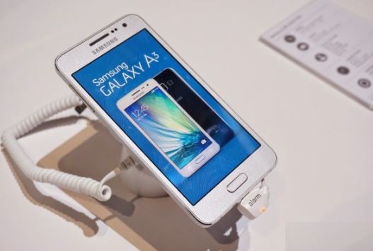 How to hard reset (Samsung A3 factory reset) on Samsung Galaxy A3