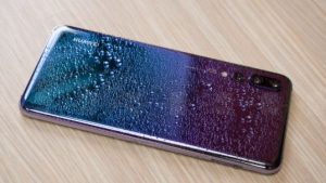 How to fix “Moisture detected” error on Huawei P20 Pro