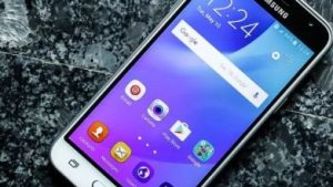 How to hard reset on Galaxy J3