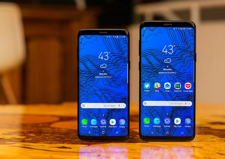 5 Best Solar Phone Charger For Android