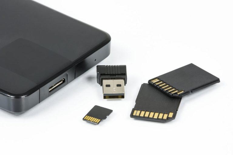 5 Best MicroSD Memory Card For OnePlus 7 Pro