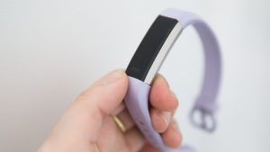 How to fix Fitbit Alta HR that won’t update its firmware