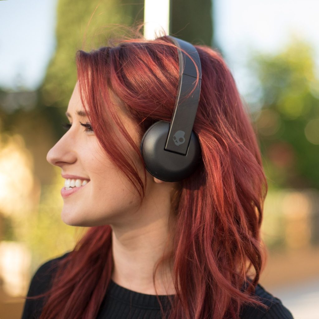 Headphones Under $50 in 2022 - TaoTronics Active Noise Canceling - Skullcandy Uproar
