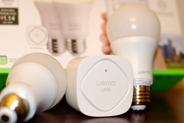 5 Smart Light Bulbs in 2024