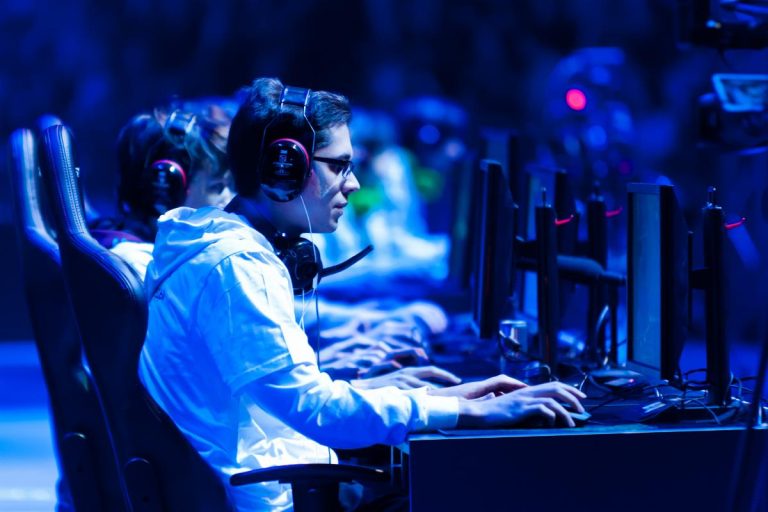 5 Best Wireless Keyboard and Mouse Combos in 2025