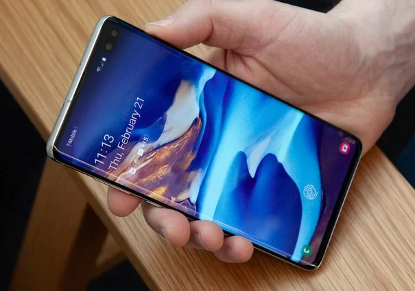 5 Best Launchers For Galaxy S10 in 2024