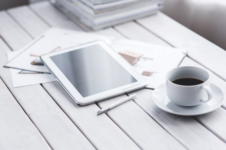 9 Best Tablets for Travel in 2025