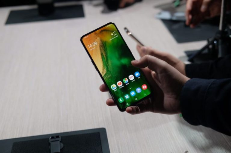 How to fix Galaxy A80 Play Store has stopped | Google Play Store not working