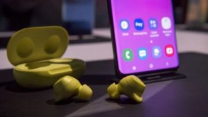How to use Samsung Galaxy Buds Ambient Sound Mode | easy steps to set it up