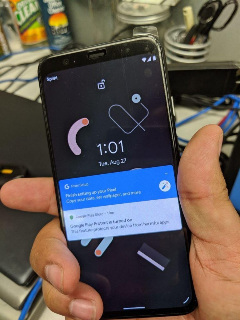 Google Pixel 4 Leaks out in the Wild Confirming New Camera Layout