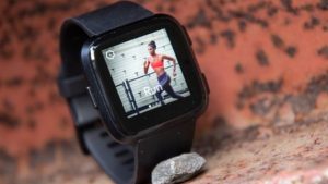How to set up Quick Replies on Fitbit Versa