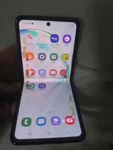 Samsung foldable flip phone